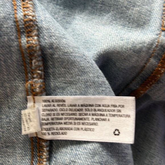 Wild Fable denim jacket with design tears S $16 - Picture 4 of 5